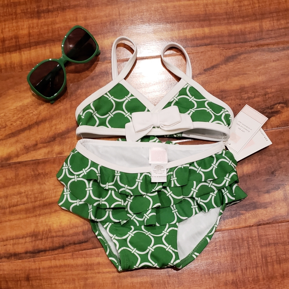 Janie and Jack NWT 12-18 months green ruffle two-piece swimsuit with sunglasses